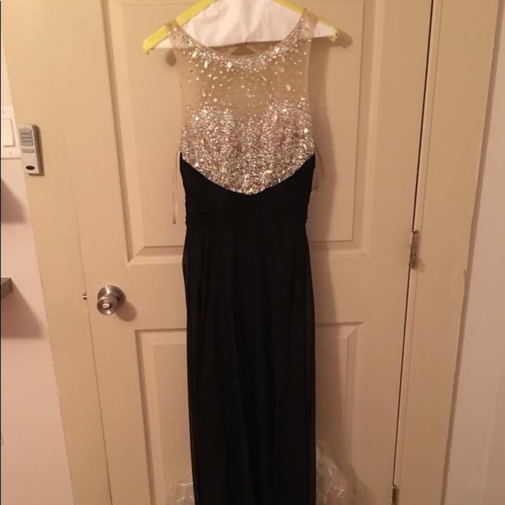 Night Gown/ Prom Dress
